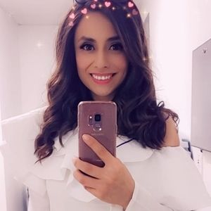 Meet your Posher, Marissa